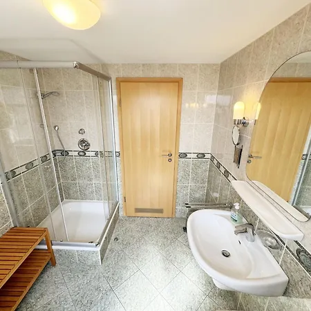 Haus Rügenscher Bodden Whg 07 Mit Meerblick Apartamento